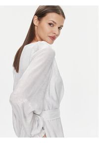 DKNY Sukienka letnia DD3JA479 Biały Regular Fit. Kolor: biały. Materiał: syntetyk. Sezon: lato