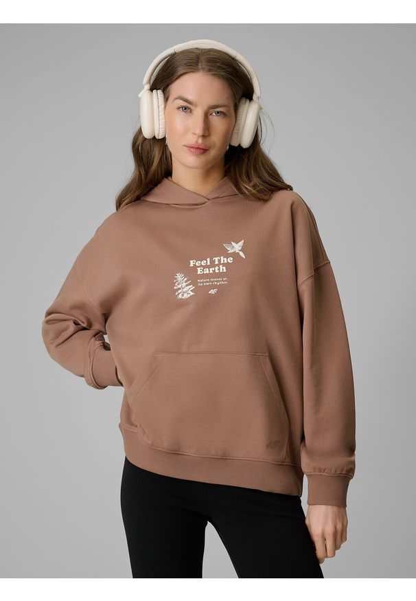 4f - 4F Bluza dresowa loose z kapturem damska - beżowa XS. Okazja: na co dzień. Typ kołnierza: kaptur. Kolor: beżowy. Materiał: dresówka. Styl: casual