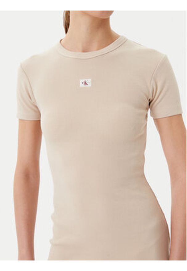 Calvin Klein Jeans Sukienka codzienna J20J225265 Beżowy Slim Fit. Okazja: na co dzień. Kolor: beżowy. Materiał: bawełna. Typ sukienki: proste. Styl: casual