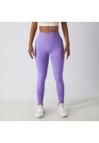 Intica - Legginsy treningowe modelujące sylwetkę z wysokim stanem Gulli. Stan: podwyższony. Kolor: fioletowy. Materiał: tkanina. Sport: fitness