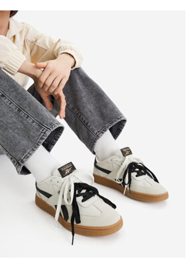 Reebok Sneakersy FORTE LOUNGER AR30252WCBY Biały. Kolor: biały. Materiał: materiał