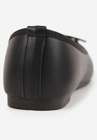 Born2be - Czarne Balerinki Enenor. Zapięcie: bez zapięcia. Kolor: czarny. Materiał: jeans, materiał. Szerokość cholewki: normalna. Wzór: kwiaty. Obcas: na obcasie. Wysokość obcasa: niski #6