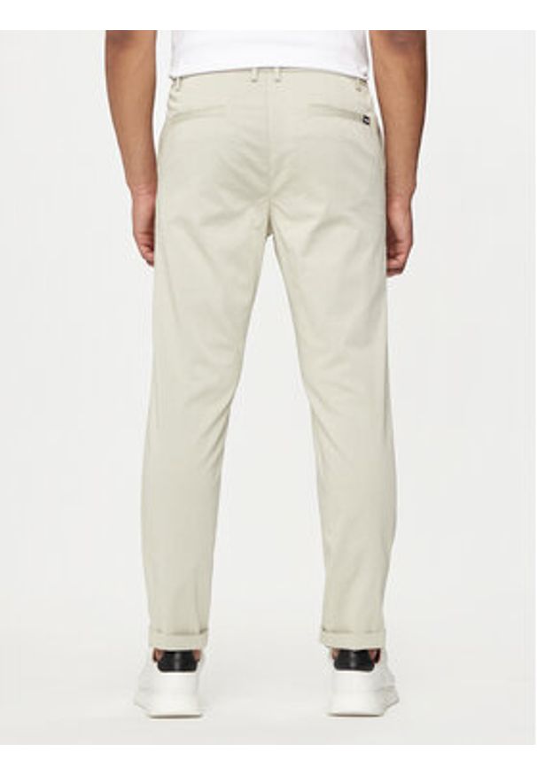BOSS - Boss Chinosy P-Kane-El 50514213 Écru Regular Fit. Materiał: bawełna