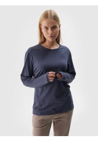 4f - 4F Longsleeve oversize uniseks - granatowy XL. Okazja: na co dzień. Kolor: niebieski. Materiał: bawełna, jersey, dzianina. Długość rękawa: długi rękaw. Długość: długie. Wzór: gładki, ze splotem. Styl: sportowy, klasyczny, casual