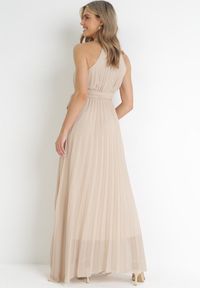 Born2be - Beżowa Plisowana Sukienka Maxi z Gumką w Pasie i Rozkloszowanym Dołem Tehe. Kolor: beżowy. Materiał: materiał, tkanina. Długość: maxi #5