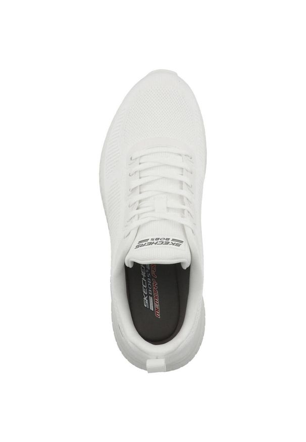 skechers - Buty do chodzenia męskie Skechers Bbk Bobs Squad. Zapięcie: sznurówki. Kolor: biały. Materiał: materiał, syntetyk. Szerokość cholewki: normalna. Sport: turystyka piesza