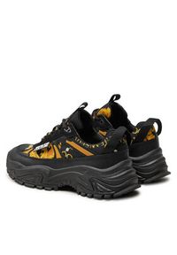 Versace Jeans Couture Sneakersy 77VA3SVG ZP321 Czarny. Kolor: czarny. Materiał: skóra #6