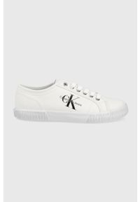 Calvin Klein Jeans tenisówki damskie kolor biały. Nosek buta: okrągły. Zapięcie: sznurówki. Kolor: biały. Materiał: guma