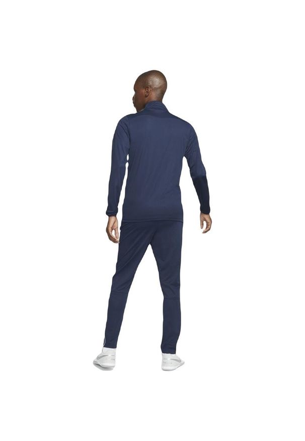Dres sportowy męski Nike Drifit Academy 21. Kolor: niebieski. Materiał: dresówka