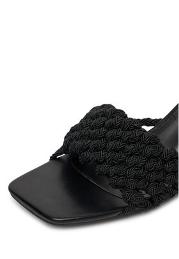 DeeZee Klapki LB1299 Czarny. Kolor: czarny. Materiał: materiał