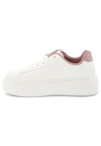 Big-Star - Białe Trampki Big Star Sportowe Obuwie Damskie Na Platformie. Okazja: na co dzień. Zapięcie: pasek. Kolor: biały. Materiał: tkanina, guma, materiał, syntetyk. Szerokość cholewki: normalna. Obcas: na platformie. Styl: sportowy #2
