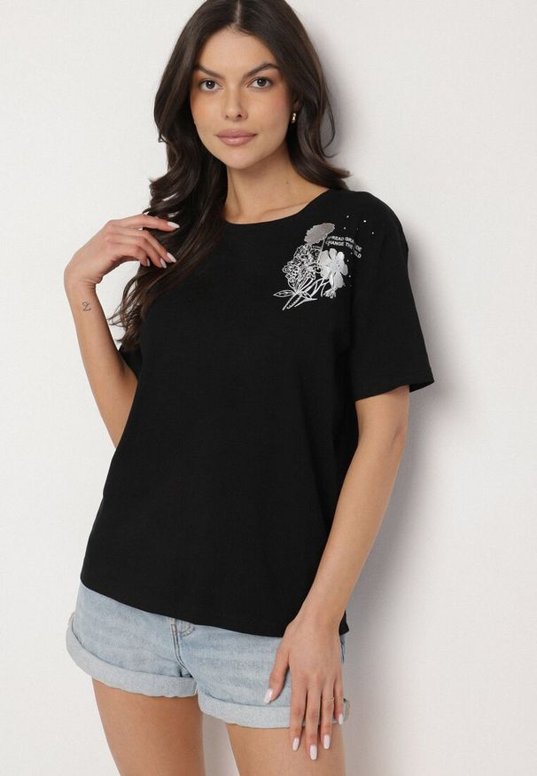 Born2be - Czarny T-shirt z Bawełny Zdobiony Nadrukiem z Cyrkoniami Telerea. Okazja: na co dzień. Kolor: czarny. Materiał: bawełna. Wzór: aplikacja, nadruk. Styl: klasyczny, elegancki, casual