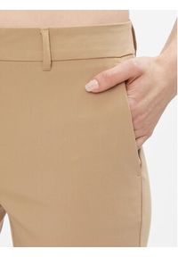 Marella Spodnie materiałowe Macario 2413131031200 Brązowy Regular Fit. Kolor: brązowy. Materiał: bawełna, syntetyk