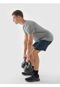 4f - 4F Spodenki treningowe regular szybkoschnące męskie - zielone 3XL. Kolor: zielony. Materiał: dzianina, elastan, włókno, materiał, poliester. Długość: krótkie. Wzór: gładki, jednolity, ze splotem. Sport: fitness #2