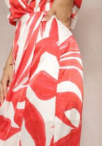 Renee - Biało-Czerwona Kopertowa Spódnica Midi z Abstrakcyjnym Printem Malinae. Kolor: biały. Materiał: tkanina. Wzór: nadruk. Sezon: lato #2