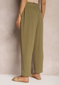 Renee - Ciemnozielone Spodnie z Troczkiem w Pasie Kiolia. Okazja: na co dzień. Kolor: zielony. Styl: casual, elegancki #5