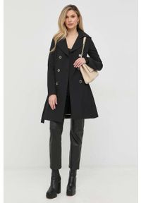 Patrizia Pepe płaszcz damski kolor czarny przejściowy dwurzędowy. Kolor: czarny. Styl: klasyczny #2