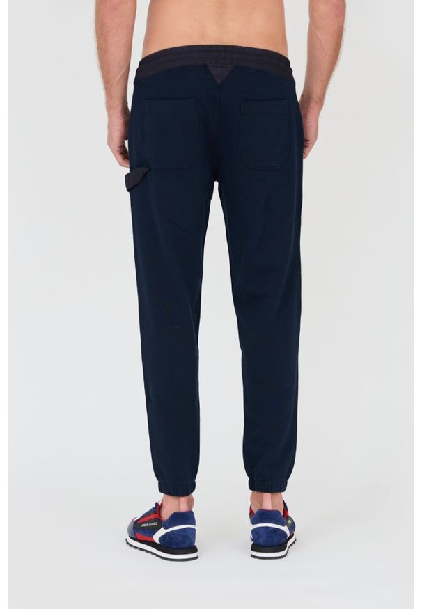 Aeronautica Militare - AERONAUTICA MILITARE Granatowe męskie spodnie dresowe, Rozmiar S. Kolor: niebieski. Materiał: dresówka