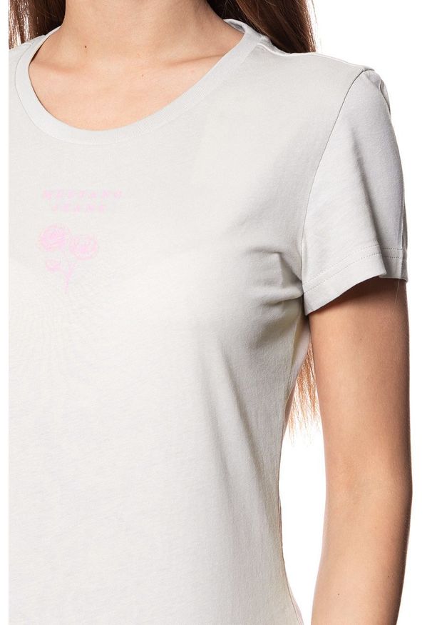 Mustang - MUSTANG T SHIRT DAMSKI Alexia C Print Dove 1009807 4025. Wzór: nadruk