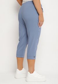 Born2be - Niebieskie Spodnie z Wiskozą i Ozdobnymi Guzikami Lireza. Okazja: na co dzień. Kolor: niebieski. Materiał: wiskoza. Styl: klasyczny, casual #7