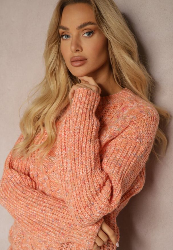 Renee - Pomarańczowy Casualowy Sweter z Wełną z Kolorowymi Przeszyciami Dezira. Okazja: na co dzień. Kolor: pomarańczowy. Materiał: wełna. Długość rękawa: długi rękaw. Długość: długie. Wzór: kolorowy. Styl: casual