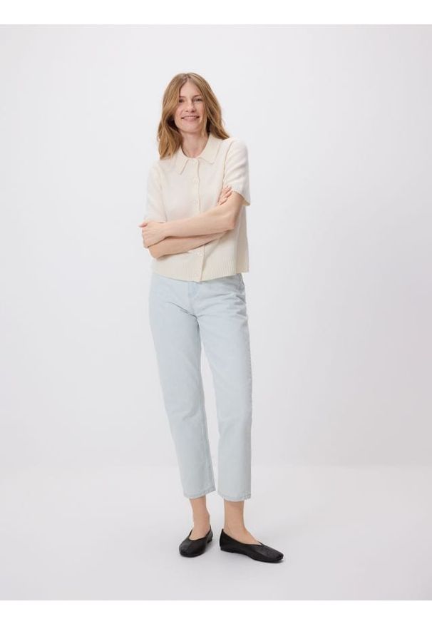 Reserved - Wełniany sweter polo - kremowy. Typ kołnierza: polo. Kolor: kremowy. Materiał: wełna