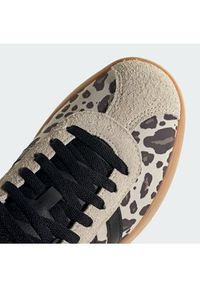 Adidas - adidas Sneakersy Vl Court 3.0 Shoes KI2689 Beżowy. Kolor: beżowy. Materiał: zamsz, skóra #3