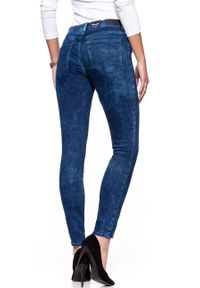 Wrangler - WRANGLER HIGH SKINNY BLUE MARBLE W27H6890M. Stan: podwyższony #3