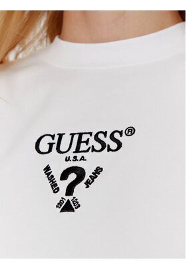 Guess T-Shirt V4YI20 KCDH1 Biały Boxy Fit. Kolor: biały. Materiał: bawełna
