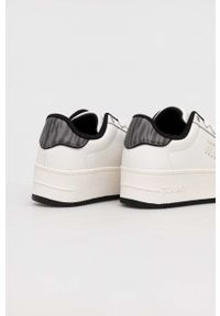 Tommy Jeans sneakersy skórzane TJW FLATFORM ANIMAL PRINT kolor biały EN0EN02537. Zapięcie: sznurówki. Kolor: biały. Materiał: skóra. Wzór: nadruk. Obcas: na platformie #2