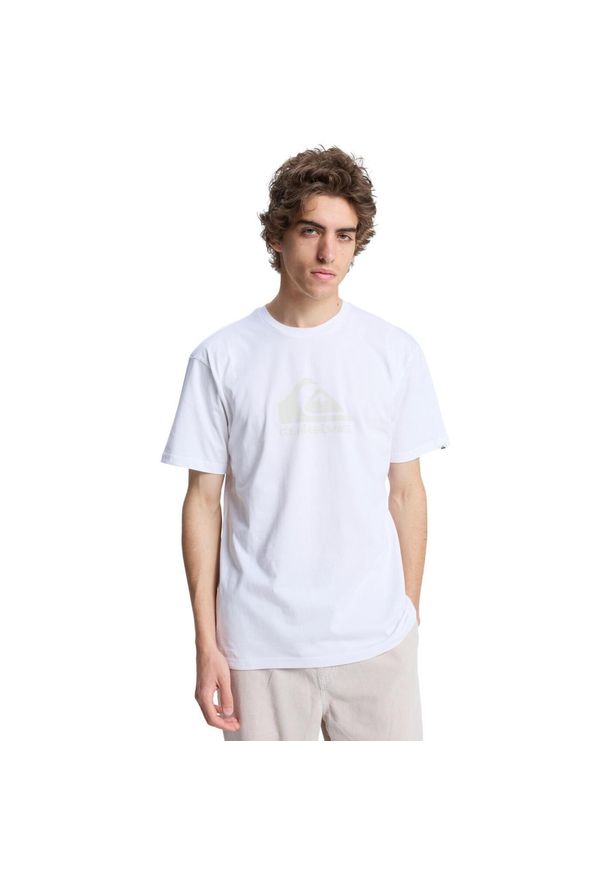Quiksilver - Koszulka z krótkim rękawem EV COMP LOGO Mężczyźni. Kolor: biały. Materiał: materiał, bawełna. Długość rękawa: krótki rękaw. Długość: krótkie. Wzór: nadruk