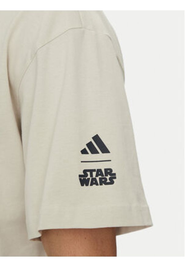 Adidas - adidas T-Shirt Star Wars The Mandalorian JI5717 Beżowy Oversize. Kolor: beżowy. Materiał: bawełna. Wzór: motyw z bajki