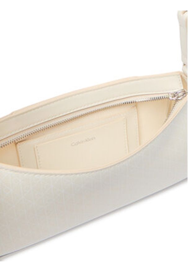 Calvin Klein Torebka Emblem Aop Small Shoulder Bag LV04F3324G Écru. Kolor: kremowy. Materiał: skórzane