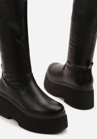 Renee - Czarne Botki na Platformie w Stylu Grunge Firnee. Okazja: na imprezę, na co dzień. Zapięcie: zamek. Kolor: czarny. Materiał: skóra, jeans. Obcas: na platformie. Styl: casual. Wysokość obcasa: średni #3