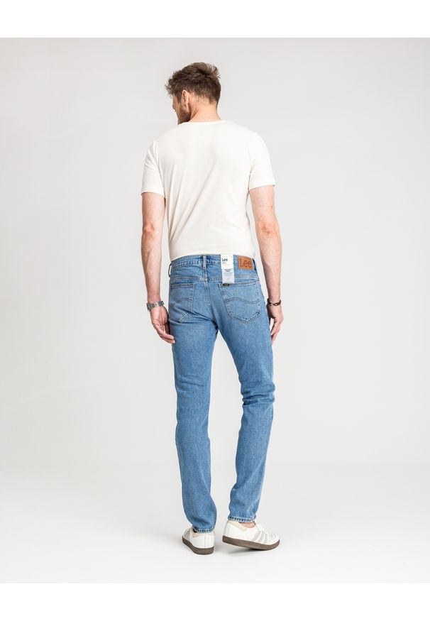 Lee - MĘSKIE SPODNIE JEANSOWE LEE RIDER DOWNTOWN 112342258. Okazja: na co dzień. Styl: elegancki, casual, klasyczny