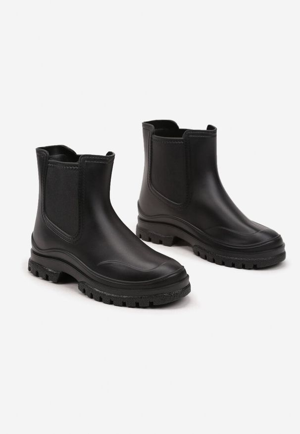 Born2be - Czarne Kalosze Typu Sztyblety Evellexia. Okazja: na co dzień. Kolor: czarny. Materiał: jeans. Wzór: aplikacja. Styl: elegancki, casual