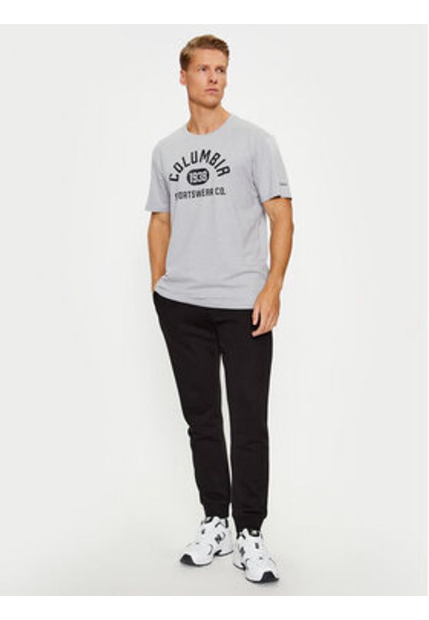 columbia - Columbia T-Shirt CSC Basic Logo™ Short Sleeve Szary Regular Fit. Kolor: szary. Materiał: bawełna, syntetyk