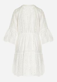 Born2be - Biała Bawełniana Sukienka w Stylu Boho z Ażurowym Wzorem Elsenia. Kolor: biały. Materiał: bawełna. Wzór: ażurowy. Sezon: lato. Styl: boho #3