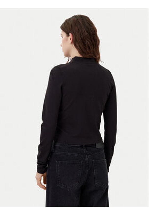 Calvin Klein Jeans Bluzka J20J224763 Czarny Regular Fit. Kolor: czarny. Materiał: syntetyk