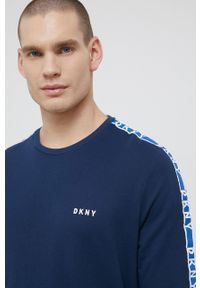 DKNY - Dkny Bluza piżamowa N5.6764 męska kolor granatowy z nadrukiem. Kolor: niebieski. Materiał: dzianina. Długość: długie. Wzór: nadruk #2