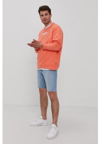 Levi's® - Levi's Bluza bawełniana męska kolor pomarańczowy z nadrukiem. Okazja: na co dzień, na spotkanie biznesowe. Kolor: pomarańczowy. Materiał: bawełna. Wzór: nadruk. Styl: biznesowy, casual