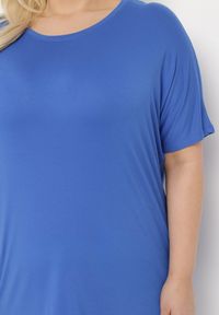 Born2be - Granatowy T-shirt z Rękawami w typie Nietoperza Salilena. Okazja: na co dzień. Kolor: niebieski. Materiał: jeans. Wzór: aplikacja. Styl: casual, elegancki, wizytowy #6