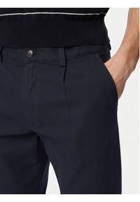 BOSS Chinosy 50559158 Granatowy Tapered Fit. Kolor: niebieski. Materiał: bawełna #5