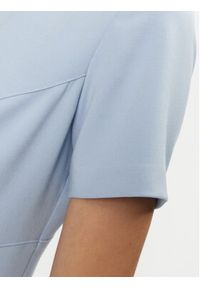 Tatuum Sukienka codzienna Warti T2417.196B Błękitny Regular Fit. Okazja: na co dzień. Kolor: niebieski. Materiał: syntetyk, wiskoza. Typ sukienki: proste. Styl: casual