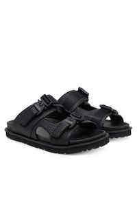 Guess Klapki FMJBAH ELE03 Czarny. Kolor: czarny. Materiał: skóra