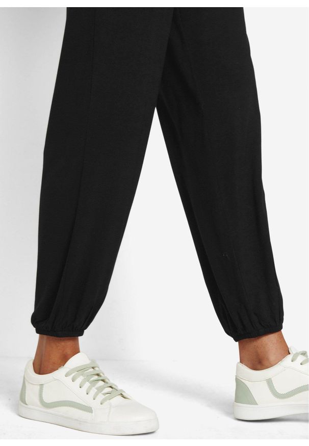 bonprix - Spodnie z mieszanki wiskozy. Kolor: czarny. Materiał: wiskoza
