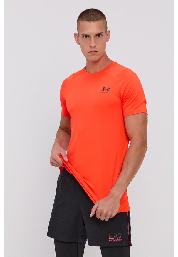 Under Armour - T-shirt. Okazja: na co dzień. Kolor: pomarańczowy. Materiał: dzianina. Styl: casual