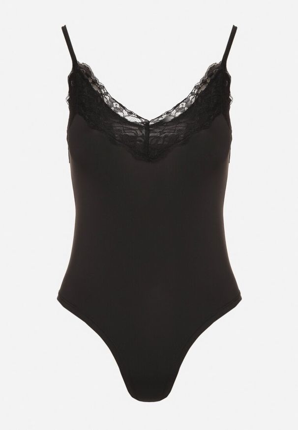 Born2be - Czarne Body z Ozdobną Koronką Amosela. Kolor: czarny. Materiał: koronka. Wzór: koronka. Styl: elegancki