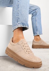 Born2be - Beżowe Sneakersy na Grubej Podeszwie z Tłoczeniami Try to Forget. Okazja: na spacer, na co dzień. Kolor: beżowy. Materiał: dzianina, jeans. Sport: turystyka piesza #6