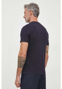 Guess t-shirt bawełniany kolor granatowy z aplikacją. Kolor: niebieski. Materiał: bawełna. Wzór: aplikacja. Styl: klasyczny #3